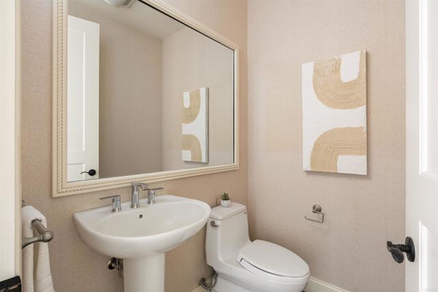8031 La Jolla Shores Drive, La Jolla CA: https://media.crmls.org/mediaz/32b2be9e-f9fd-47ad-9347-30b06425b438.jpg
