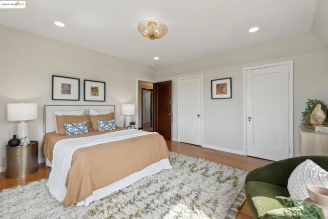 981 Indian Rock Ave, Berkeley CA: https://media.crmls.org/mediaz/32b37471-a112-4f06-8a1d-534b4e373299.jpg