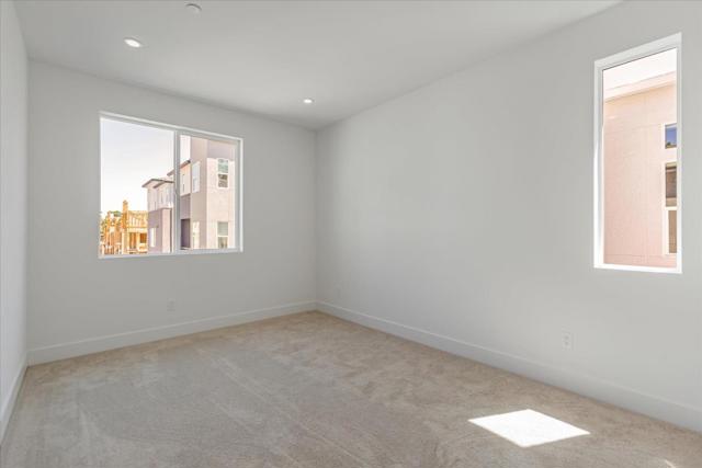 328 Isabelline Court, San Ramon CA: https://media.crmls.org/mediaz/32b89f28-93e6-405f-894a-8d03e65bbfdd.jpg