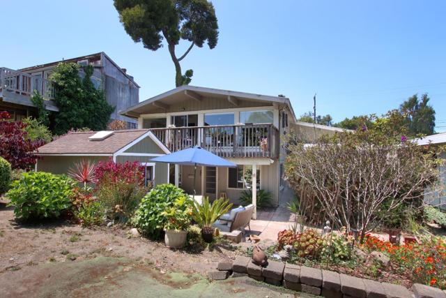 620 Rio Del Mar Boulevard, Aptos CA: https://media.crmls.org/mediaz/32b8b4d2-91cf-467e-9f96-6c093655247f.jpg