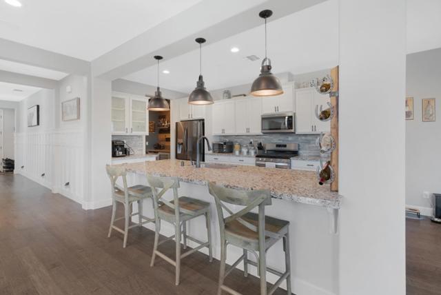 691 Toledo Drive, Hollister CA: https://media.crmls.org/mediaz/32b8ba79-3b33-4708-bb44-22ddfa031716.jpg