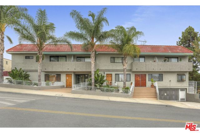 850 Lucile Ave #11, Los Angeles, CA 90026