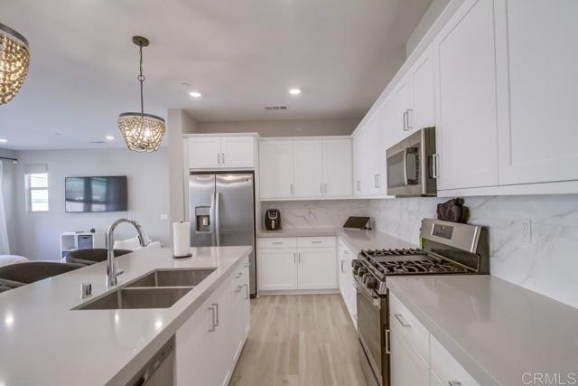2304 Trevi Cir, Chula Vista, CA 91913 photo 9