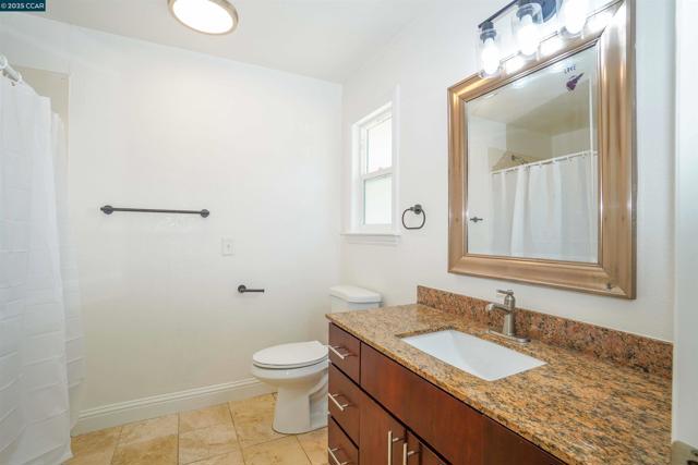 81 Pioneer Ct, Oakley CA: https://media.crmls.org/mediaz/32bb0a97-c320-4e6a-8756-ad5e8b6c53d8.jpg