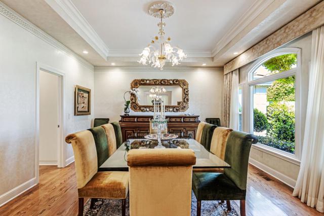 12308 Crayside Lane, Saratoga CA: https://media.crmls.org/mediaz/32bb6ab8-b9b4-4180-9f0b-a2097289e9fa.jpg