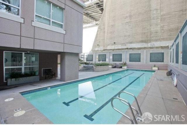 400 Beale Street, San Francisco CA: https://media.crmls.org/mediaz/32bb99d2-ac46-4330-8261-1bcd09b22440.jpg