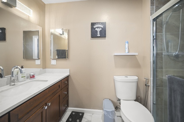 5333 Park Highlands Blvd, Concord CA: https://media.crmls.org/mediaz/32bc341f-8d97-4f87-b9b8-d0962db389f4.jpg