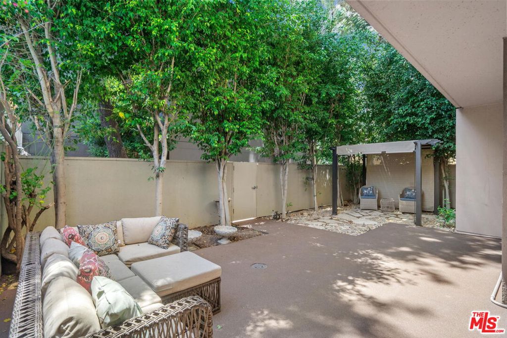 600 W 9th Street 115, Los Angeles, CA 90015