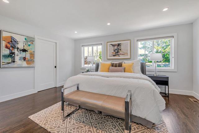 421 Ruby Street, Redwood City CA: https://media.crmls.org/mediaz/32be11ed-2f7d-4df0-9f8e-ae92f99591bb.jpg