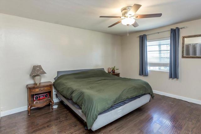 1176 Valota Road, Redwood City CA: https://media.crmls.org/mediaz/32be1a1f-191f-4b59-a549-24f1b78f28f6.jpg