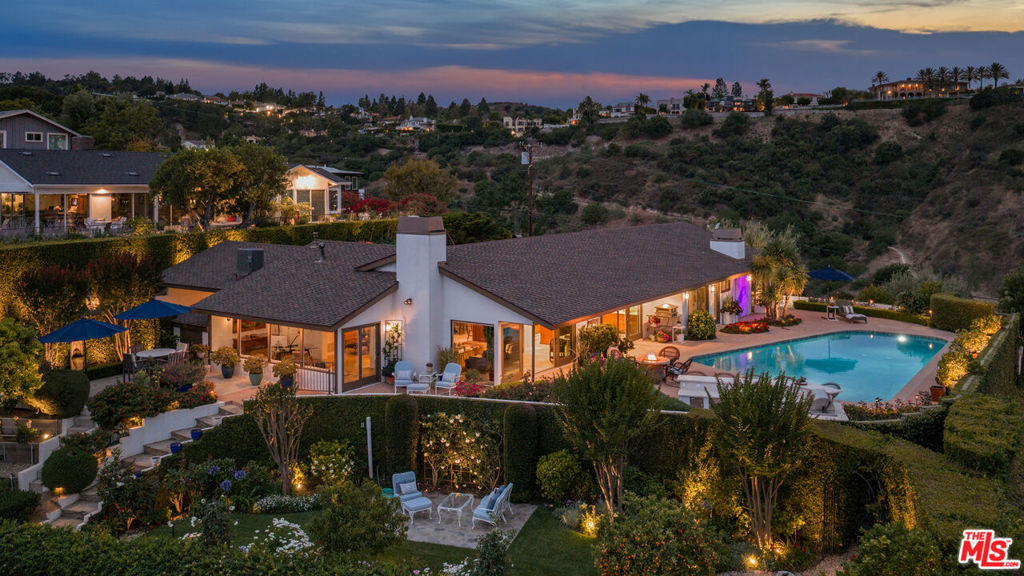3770 Glenridge Drive