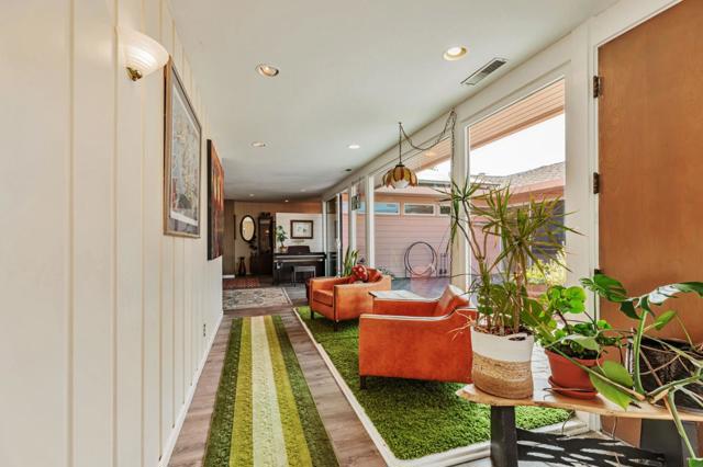 216 Enterprise Road, Hollister CA: https://media.crmls.org/mediaz/32c06130-1634-4eed-a785-ac70da8a1c4b.jpg