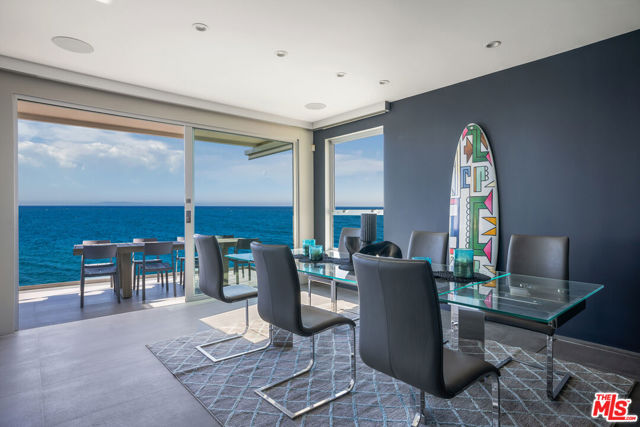 19640 Pacific Coast Highway, Malibu CA: https://media.crmls.org/mediaz/32c16dc3-2726-4ba4-a4aa-83550ff2f156.jpg