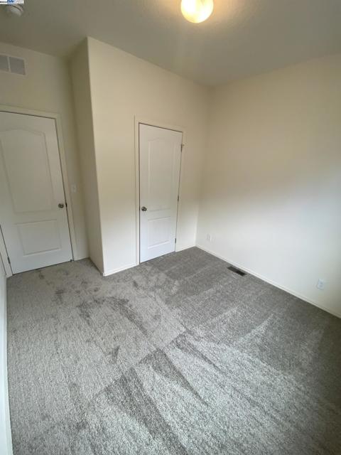 Image 11 of 21 For 99 Marigold Ave