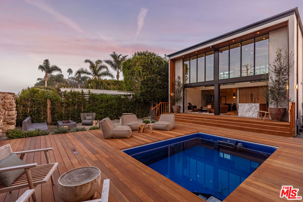 23505 Malibu Colony Road