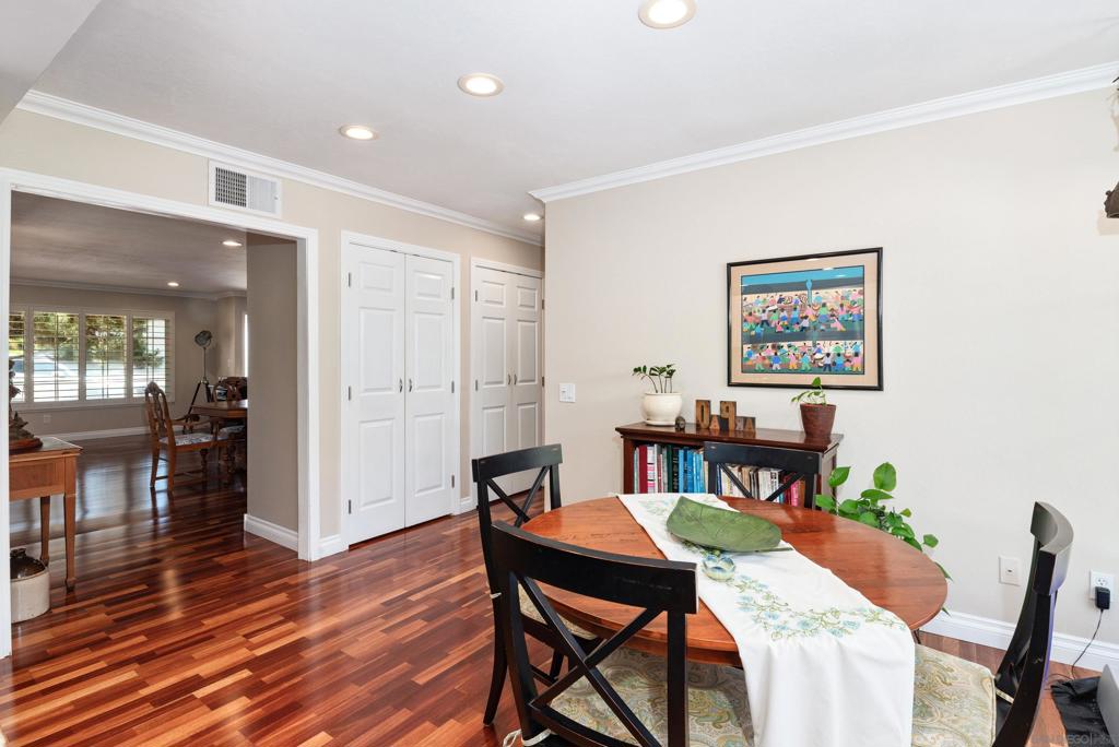 MLS #250032294SD image #13