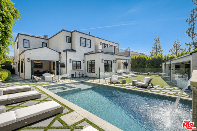 11753 Wetherby Lane, Los Angeles CA: https://media.crmls.org/mediaz/32c2f7c2-632b-4269-a188-b9adb9bec6c4.jpg