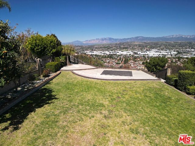 1995 Peaceful Hills Rd, Diamond Bar CA: https://media.crmls.org/mediaz/32c4dffe-42ef-4a02-bac3-653ba455e206.jpg