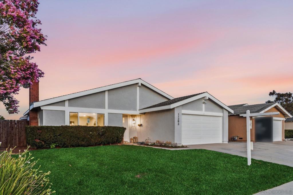 11293 Linares St - photo 2