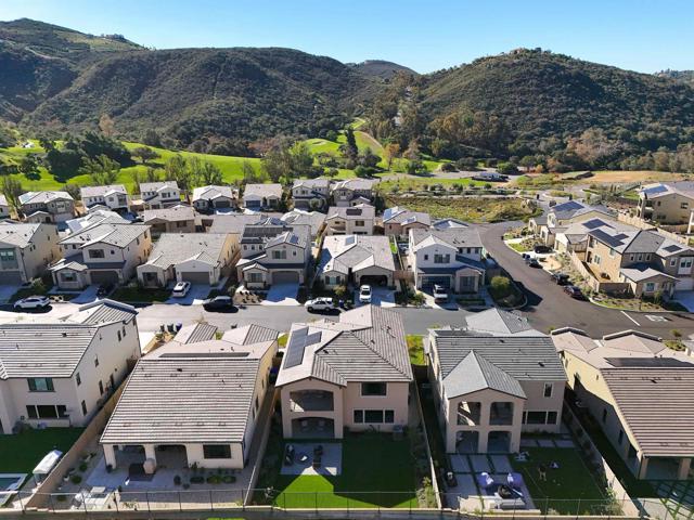 Detail Gallery Image 36 of 39 For 2971 Rue De Latour, Bonsall,  CA 92003 - 4 Beds | 3/1 Baths