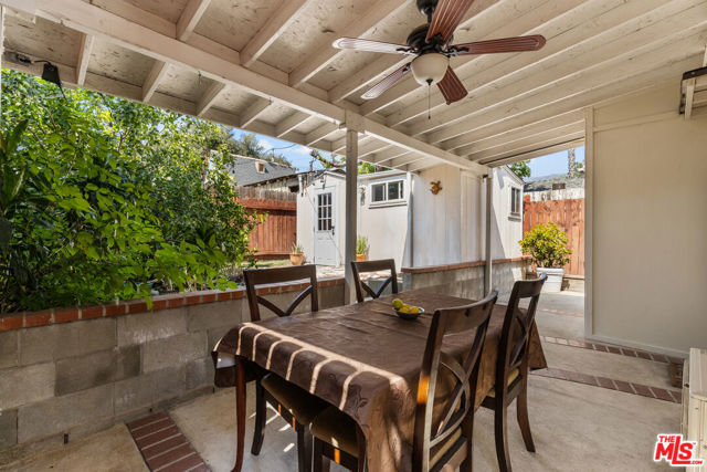 6841 Haywood Street, Tujunga CA: https://media.crmls.org/mediaz/32c832a1-48d1-4740-9f4c-1281d712833c.jpg