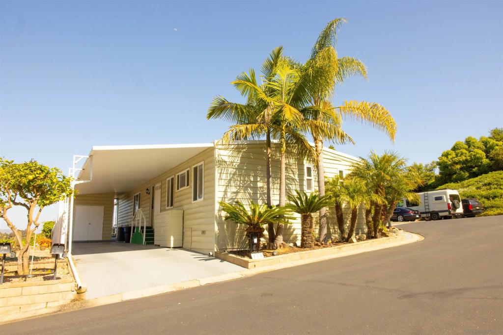 444 El Camino Real - photo 4