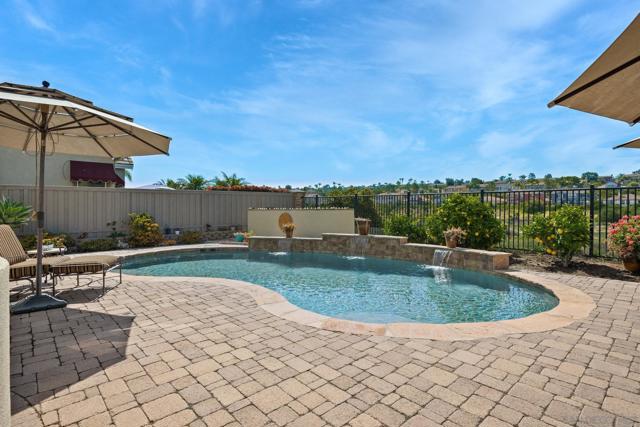 3243 Avenida Aragon, Carlsbad CA: https://media.crmls.org/mediaz/32c8955d-13e5-4a9d-bbd2-fd02fbd15775.jpg