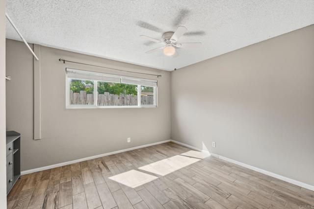 Detail Gallery Image 21 of 27 For 2825 College Bld, Oceanside,  CA 92056 - 3 Beds | 2 Baths