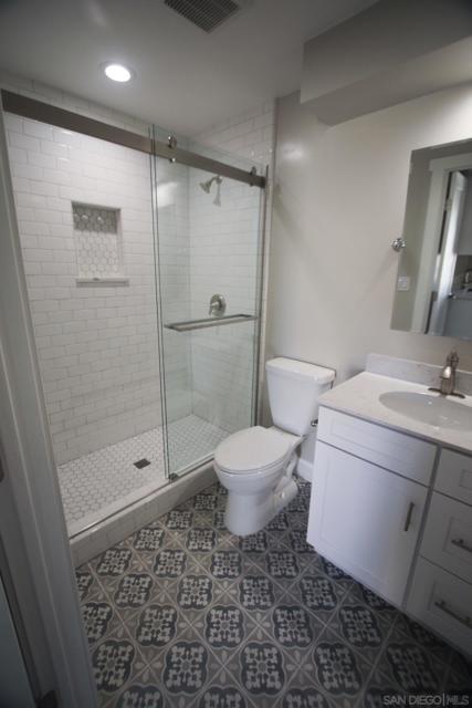 6732 6734 Antilope St, Carlsbad CA: https://media.crmls.org/mediaz/32ca50e8-4936-405d-9e14-a6b5e02b8c81.jpg