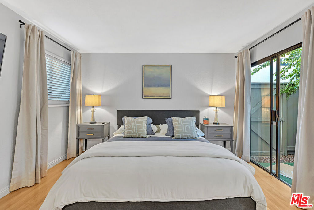 32cb2b50 212f 4c18 B15e A86b980f96dc