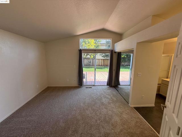 841 Windmeadows Dr, Brentwood CA: https://media.crmls.org/mediaz/32cb2bdd-b09f-4b36-9e72-0217abc02194.jpg
