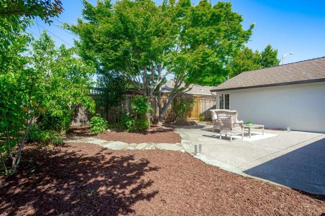 2334 Fatjo Place, Santa Clara CA: https://media.crmls.org/mediaz/32cb2e2e-b9a1-4a59-90d9-3b57a828f143.jpg