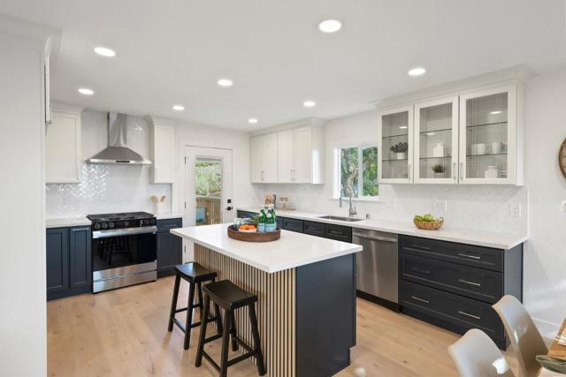 4160 Holly Drive, San Jose CA: https://media.crmls.org/mediaz/32cb3984-c5a6-4c1b-ba1c-a06f2191c3bf.jpg