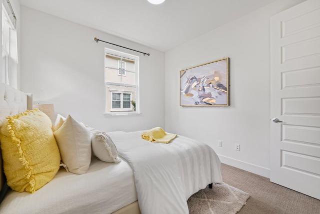 109 Avellino Way, Mountain View CA: https://media.crmls.org/mediaz/32cb93bf-8d4f-4832-bad0-bb3ccbedda14.jpg