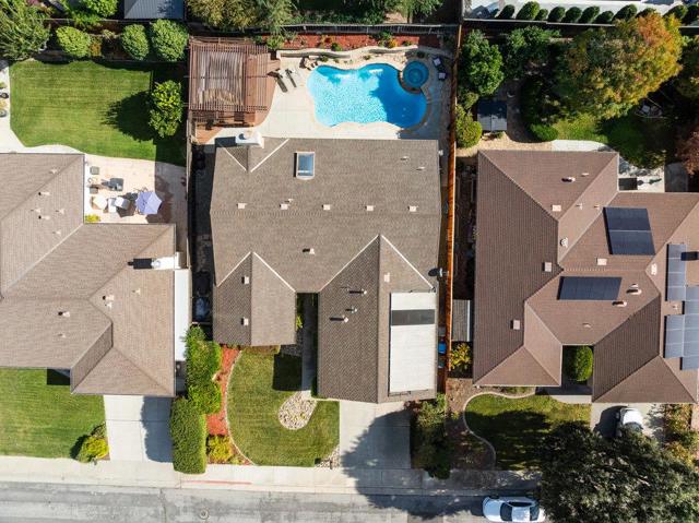 1091 Nez Perce Drive, Hollister CA: https://media.crmls.org/mediaz/32cc55a0-ccfe-42cd-b66e-83d7c893fada.jpg