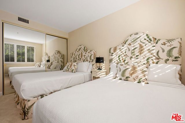 2132 Century Park Lane, Los Angeles CA: https://media.crmls.org/mediaz/32cd3a8a-317a-4979-bae3-cdd36ed46755.jpg
