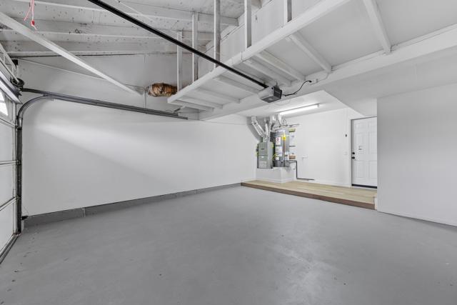 2915 Morton Way, San Diego CA: https://media.crmls.org/mediaz/32cd8597-0c6e-455e-98f3-c40c2b2e1dad.jpg