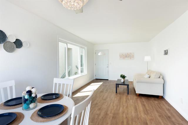 1460 Seacoast Drive, Imperial Beach CA: https://media.crmls.org/mediaz/32cfa746-661b-4ab5-91f9-22ff63f1a9d6.jpg