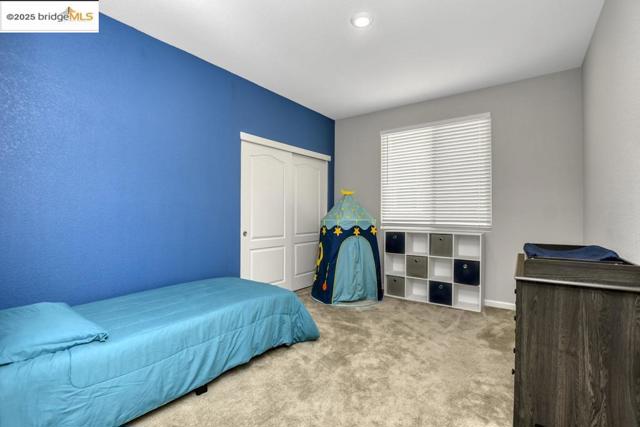 497 Tintori Ct, Brentwood CA: https://media.crmls.org/mediaz/32d30f11-4f97-4d7d-b1cf-af424b81d34d.jpg