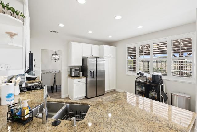 1438 Carneros Valley St, Chula Vista CA: https://media.crmls.org/mediaz/32d41145-5c16-40e2-b746-47f2c700731e.jpg