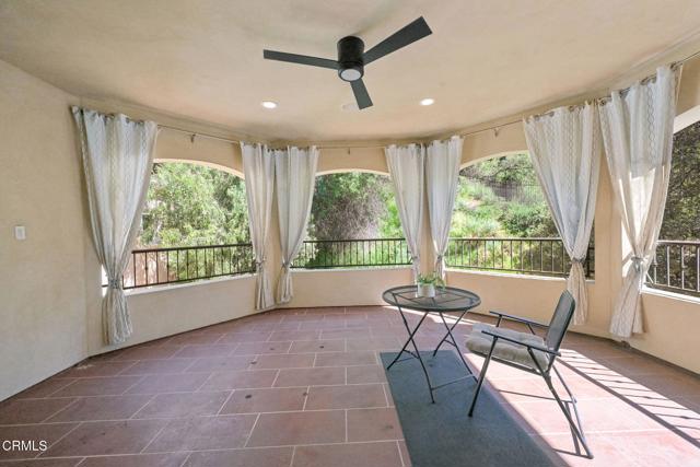 Detail Gallery Image 39 of 73 For 3263 New York Dr, Pasadena,  CA 91107 - 7 Beds | 5/1 Baths