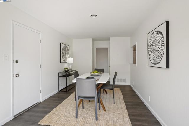 1165 Amend St, Pinole CA: https://media.crmls.org/mediaz/32d6044c-8038-4d29-9374-0bfcca1de2c5.jpg