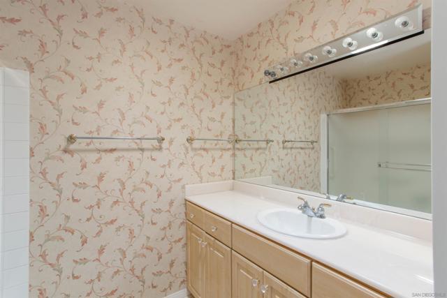 3216 Loma Riviera Dr, San Diego CA: https://media.crmls.org/mediaz/32d661ba-ce77-484f-905a-4fc6b35e66ee.jpg
