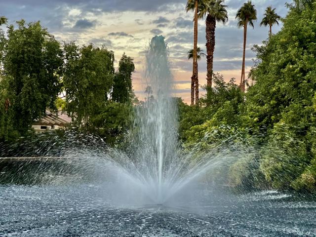 220 Green Mountain Drive, Palm Desert CA: https://media.crmls.org/mediaz/32d69d68-ef37-4753-9b2d-6dabd4879169.jpg
