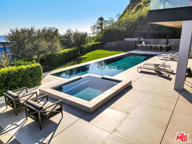 23917 Malibu Road, Malibu CA: https://media.crmls.org/mediaz/32d7d523-4a3a-4d12-a5d7-eda886bd13dd.jpg