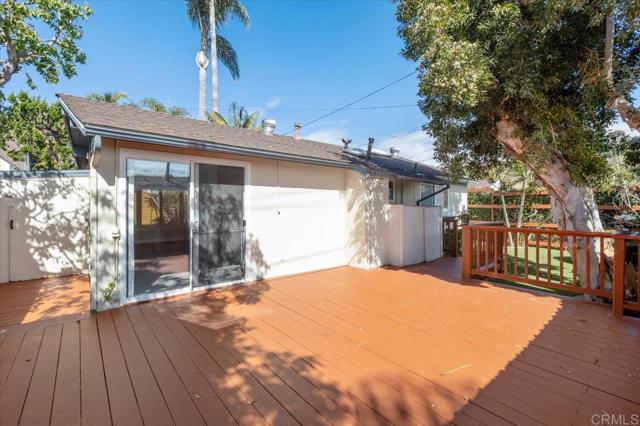 Detail Gallery Image 13 of 17 For 513 Rosemont St, La Jolla,  CA 92037 - 2 Beds | 1 Baths