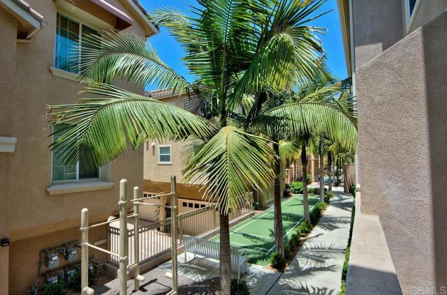 Image 24 of 39 For 2778 Carlsbad Boulevard 201