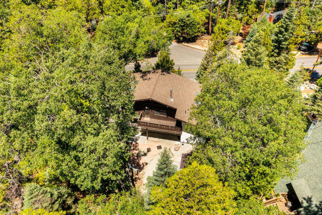 24718 Fern Valley Road, Idyllwild CA: https://media.crmls.org/mediaz/32da57eb-b042-4f90-8a68-74428daed881.jpg