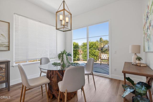 Detail Gallery Image 16 of 66 For 931 Corte Augusta, Camarillo,  CA 93010 - 3 Beds | 2/1 Baths