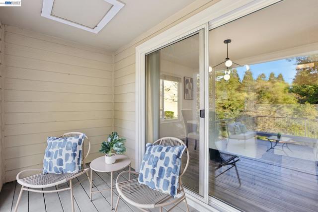 Image 31 of 41 For 1809 Forest Hill Pl